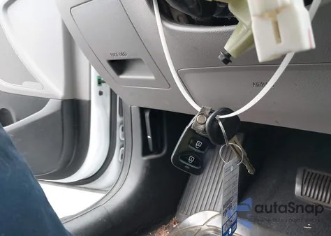 2017 Hyundai Elantra Se z USA, uszkodzony, nr VIN 5NPD74LF2HH168838